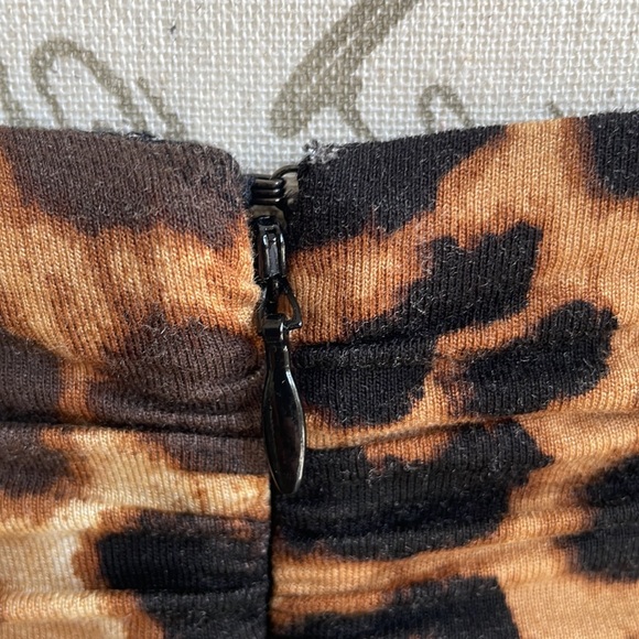 Express Animal Print Midi Dress Size M - Picture 8 of 16